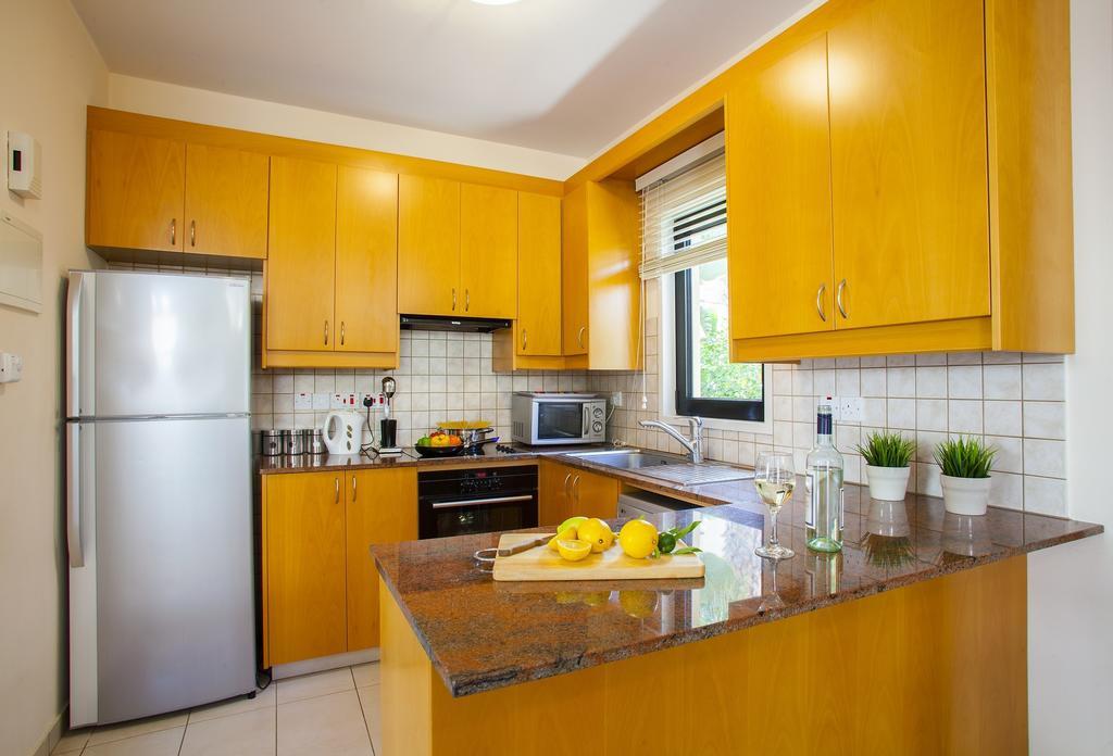 Villa Enalos 37 โวโรคลินิ ภายนอก รูปภาพ