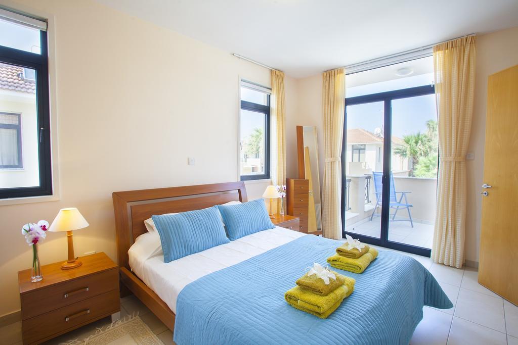 Villa Enalos 37 โวโรคลินิ ภายนอก รูปภาพ