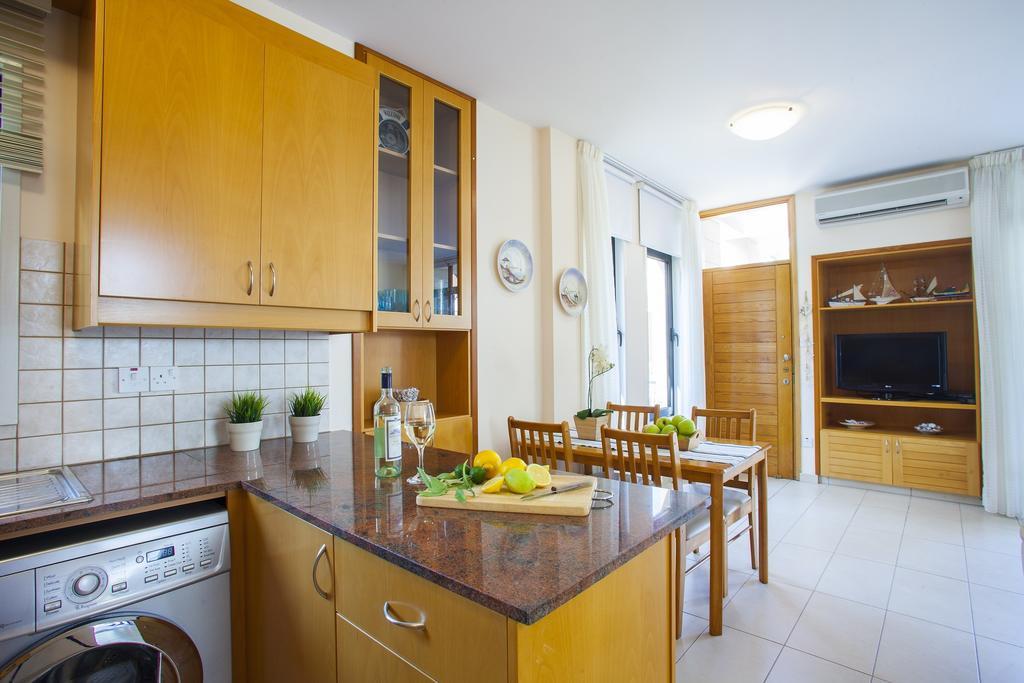 Villa Enalos 37 โวโรคลินิ ภายนอก รูปภาพ
