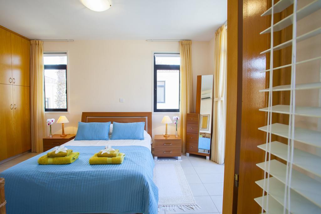 Villa Enalos 37 โวโรคลินิ ภายนอก รูปภาพ